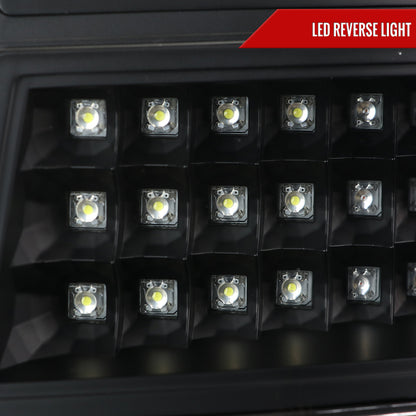 2005-2007 Chrysler 300C V2 LED Tail Lights (Matte Black Housing/Clear Lens)