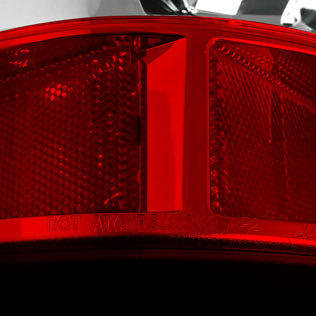 2000-2006 Chevrolet Suburban/Tahoe GMC Yukon/Yukon XL LED Tail Lights (Chrome Housing/Red Clear Lens)