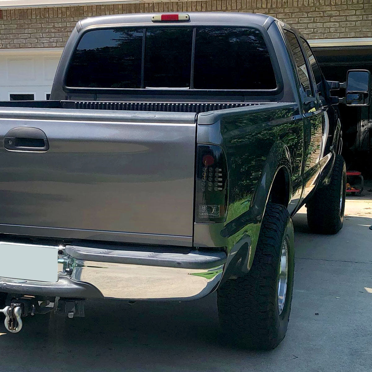 1997-2007 Ford F-150/F-250/F-350/F-450/F-550 Styleside LED Tail Lights (Glossy Black Housing/Smoked Lens)