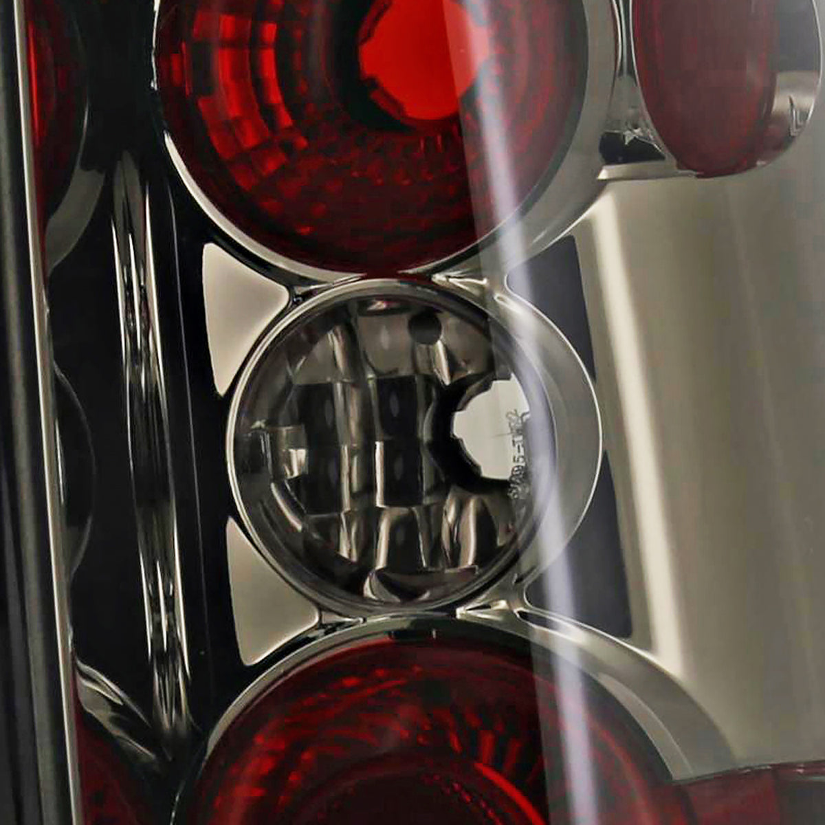 2005-2010 Honda Ridgeline Tail Lights (Chrome Housing/Smoked Lens)