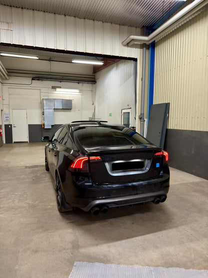 Volvo S60 clear black-housing tail lights by JIEAN Lights – photo 1
