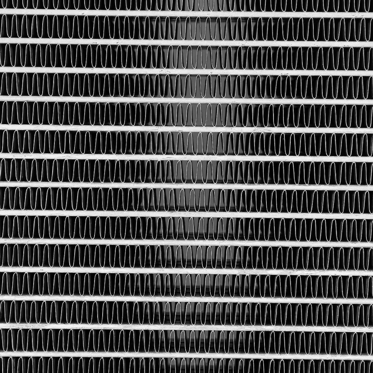 2001-2005 Chevrolet Silverado/GMC Sierra 2500HD 3500HD 6.6L DuraMax 3-Row Aluminum Performance Radiator