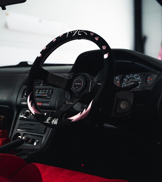 Universal Heart Bliss Deep Dish 6-Bolt Steering Wheel | 150 ENTRIES
