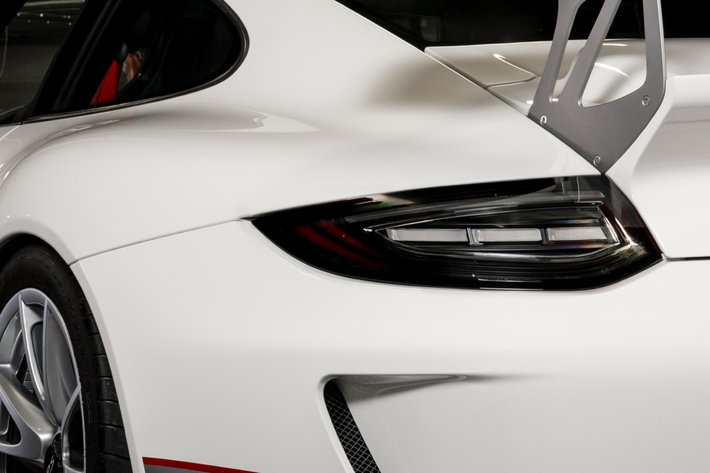 Porsche 997.2 smoked lens tail light illuminated