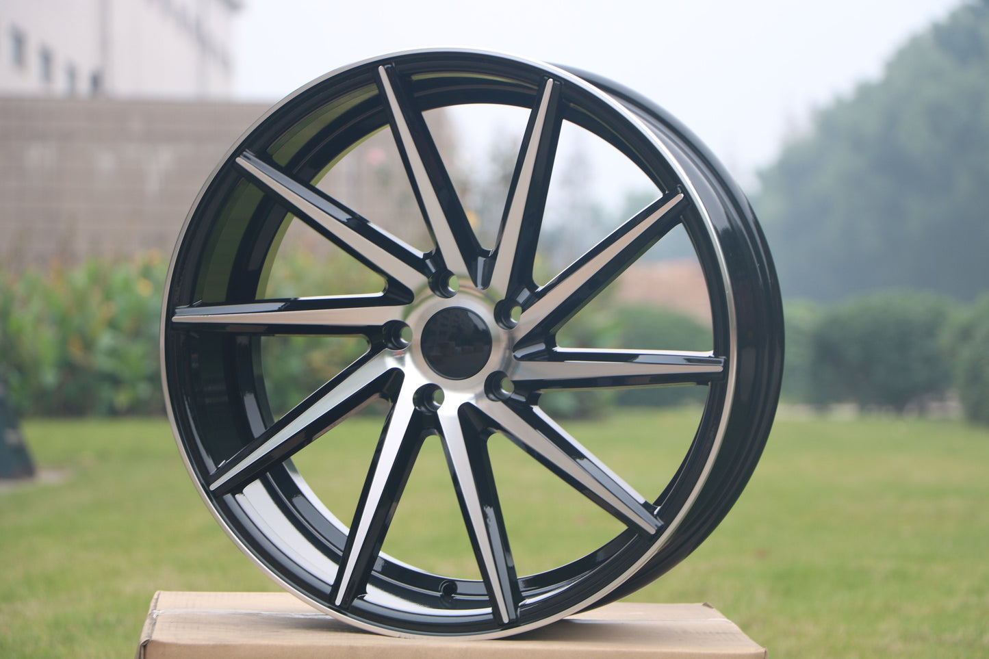 20" Swirl Style Wheels