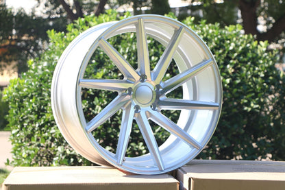 20" Swirl Style Wheels