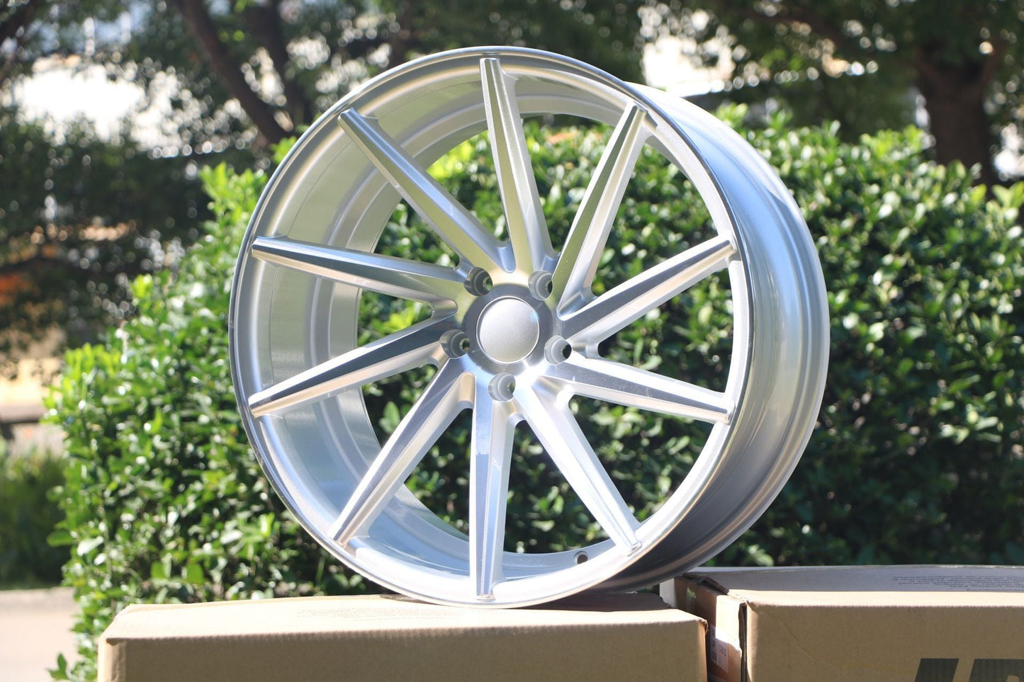 20" Swirl Style Wheels