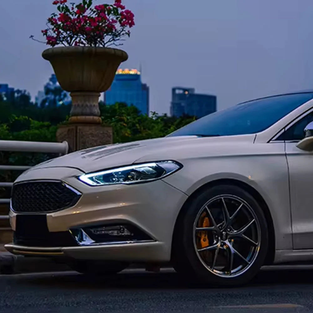 2017 - 2020 Ford Fusion projector headlights