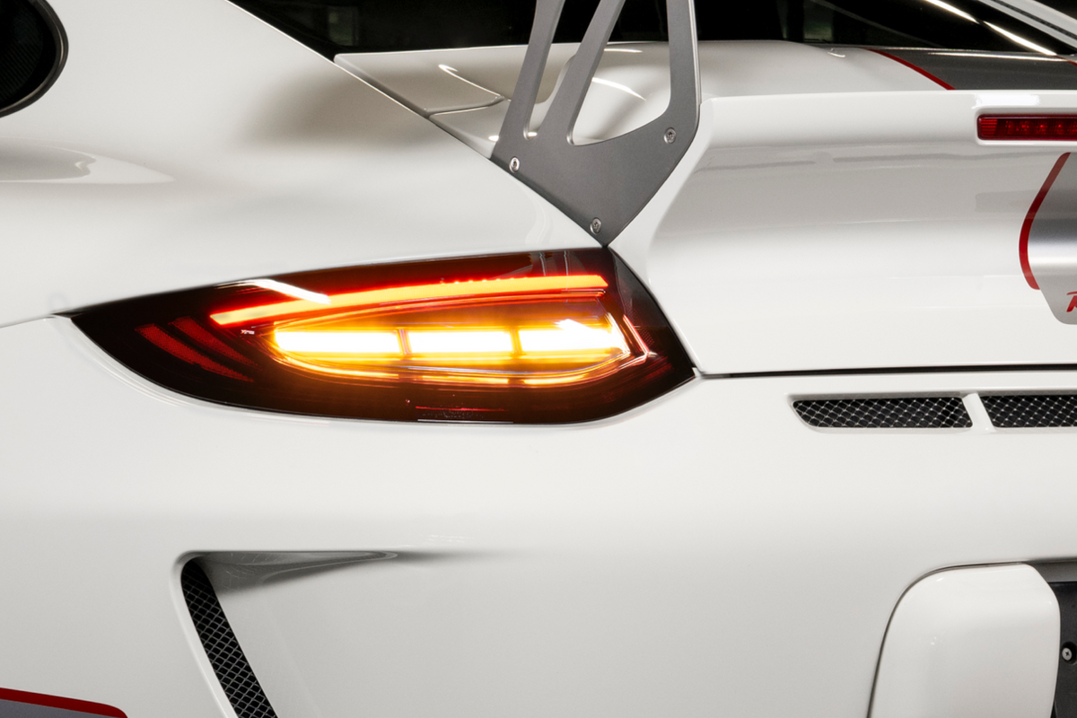 Porsche 997.2 Founders tail light amber LED turn signal