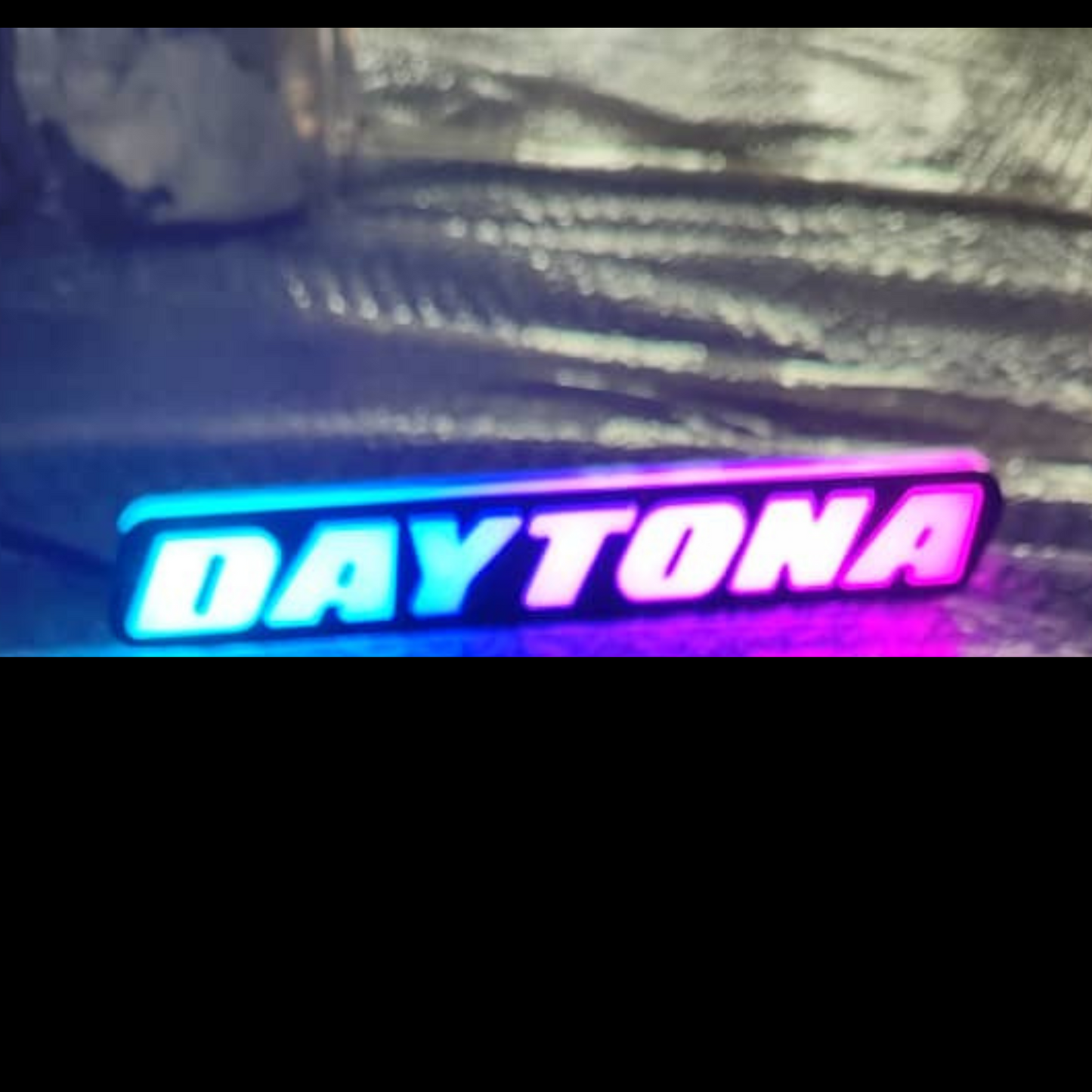 Daytona LED Badge: (Multicolor Flow)