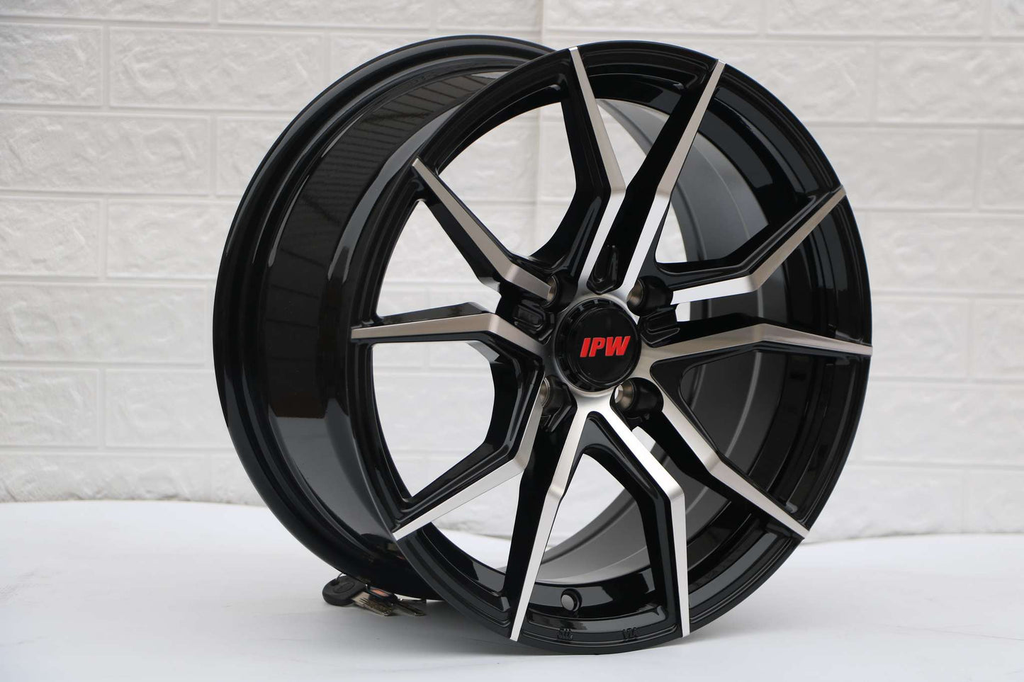 15" RC Style Wheels