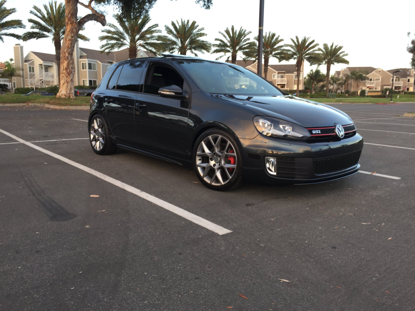 18" Wheels fits Volkswagen Beetle CC EOS GLI Golf GTI Jetta MK4 MK5 MK6 MK7 Passat R32 Rabbit Scirocco TDI Tiguan