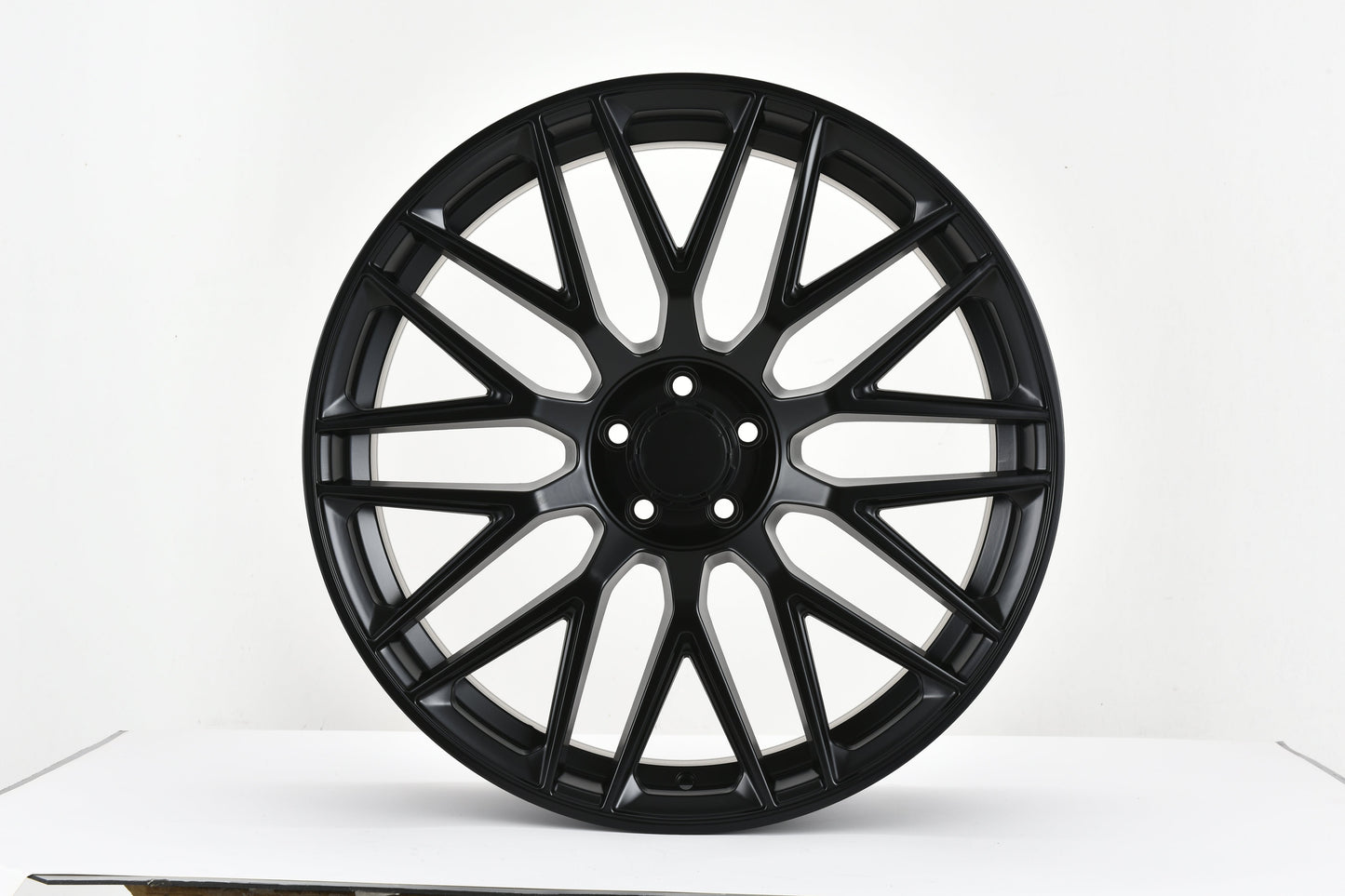 18" Wheels fits Mercedes Benz C180 C250 C300 C350 C400 CLA250 CLA43 E300 E350 E550 S350 S400 S450 S500 S550 S600 S63