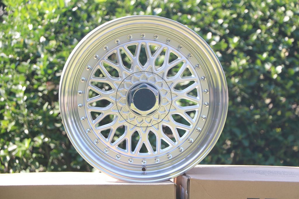 15" BBS RS Style Wheels