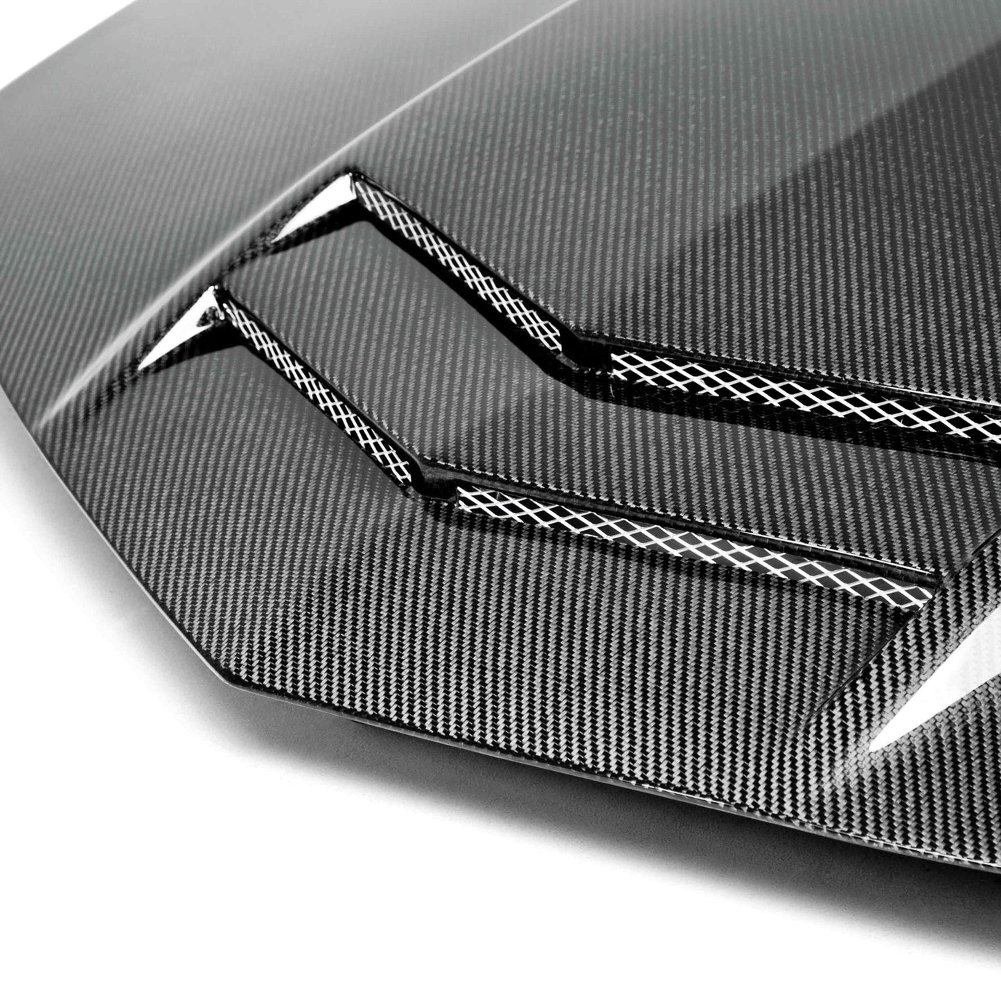 2010-2015 CAMARO TYPE-TT CARBON FIBER HOOD