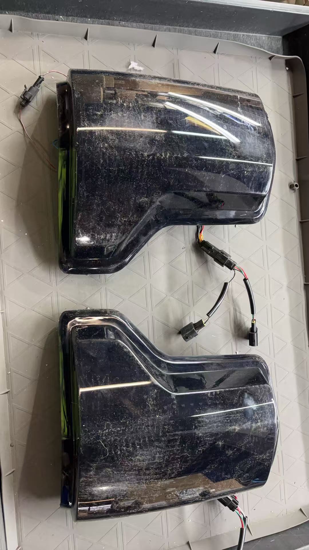 Open box For F150 2015-2020 - actual condition photo