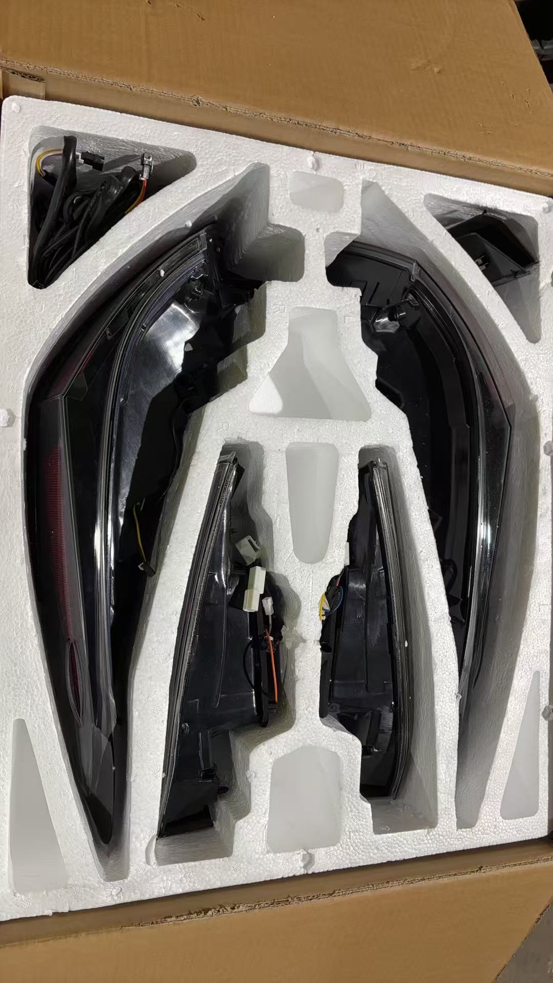 Open box For Toyota Camry 2018-2023 Tail lamp - actual condition photo
