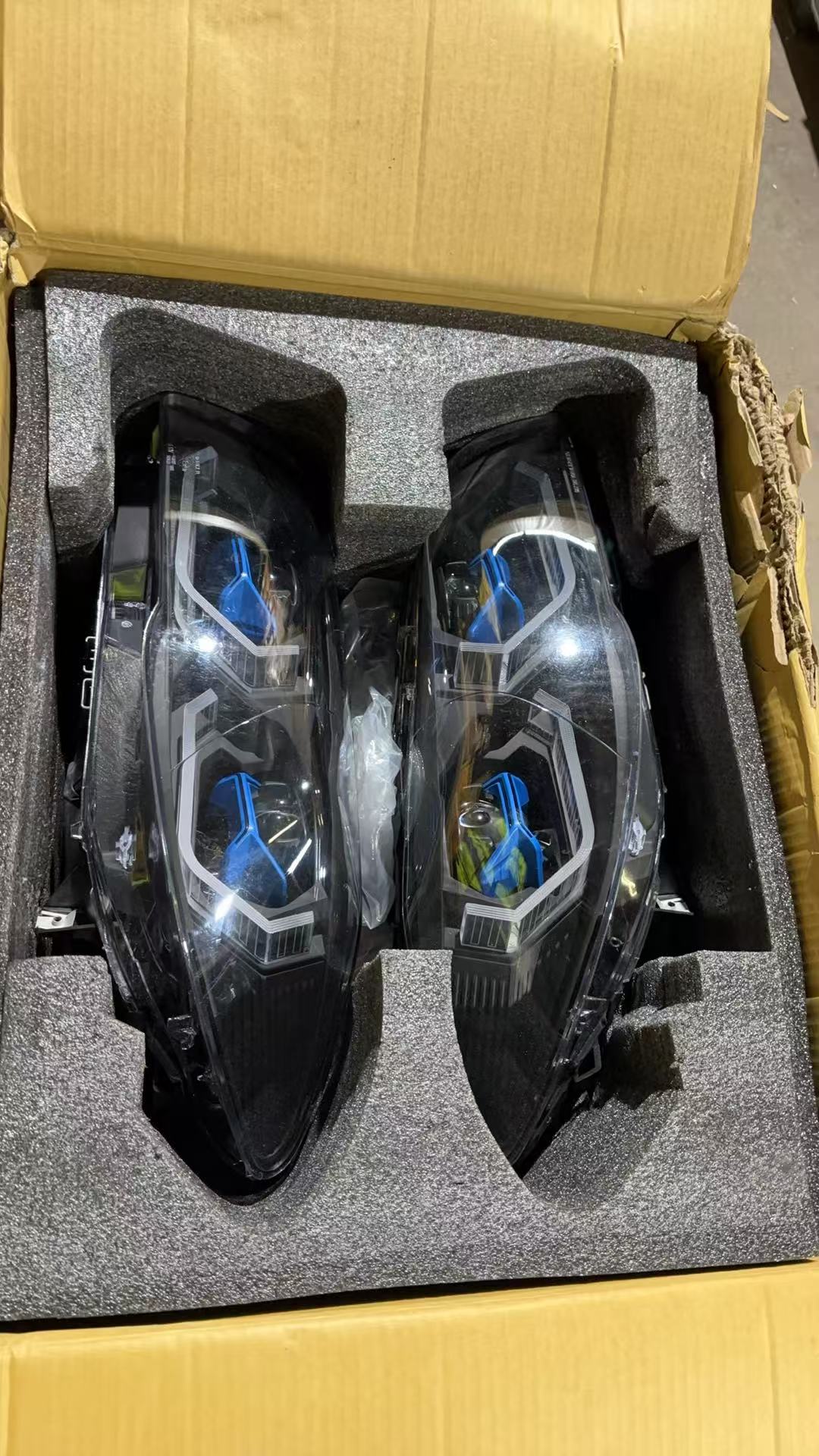 Open box BMW 5 Series F10 2011-2013 factory halogen or xenon - actual condition photo