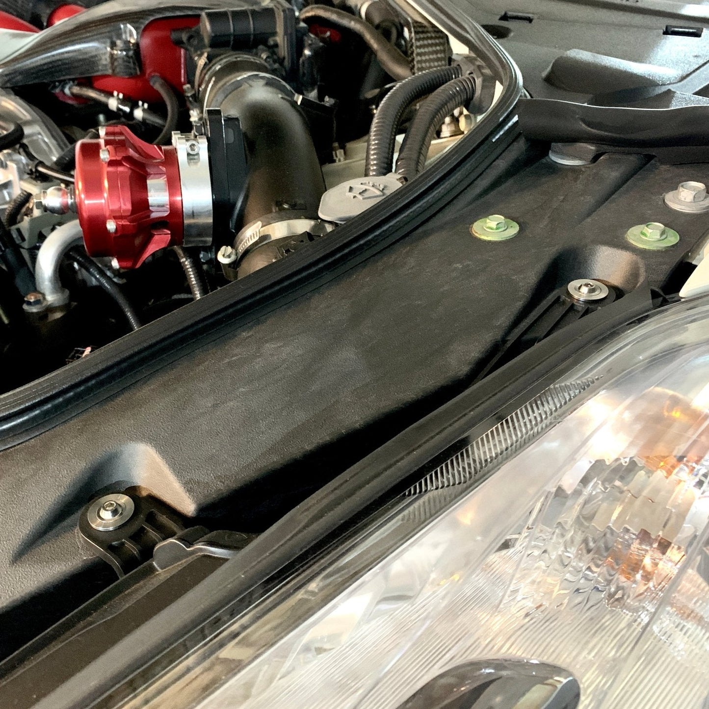 JDC Titanium Fender Hardware Replacement Kit (R35 GT-R)