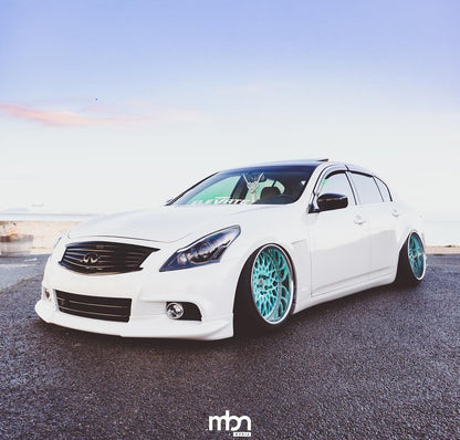2010-2013 Infiniti G37 Sedan Headlights