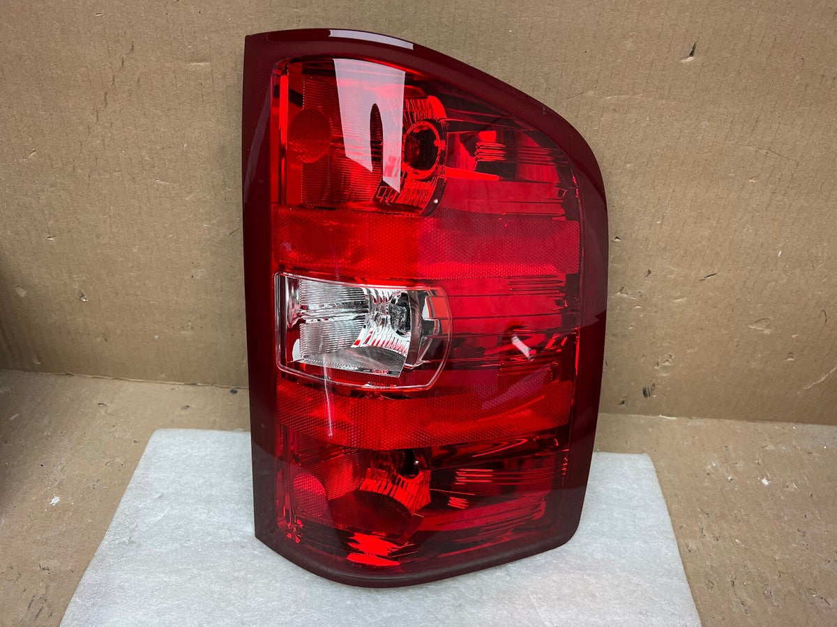 2007-2014 Chevrolet Silverado Pickup 20072013 Gmc Sierra Truck Tail Lights Made By Depo