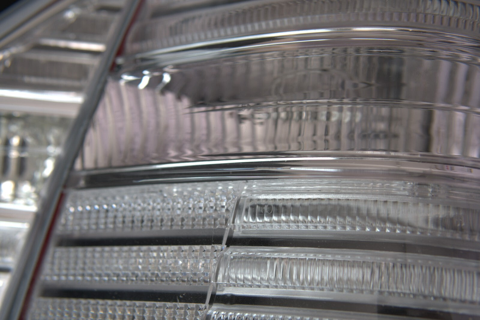 2004–2006 Lexus LS430 (UCF31) All-Clear Tail Light Lenses – NTXGlow