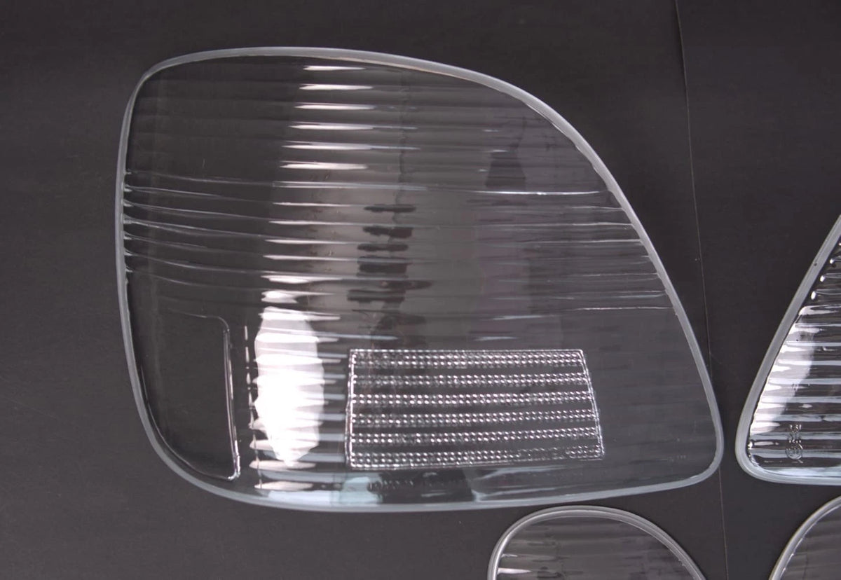 1998 - 2005 Lexus GS300 / GS400 / Aristo Clear Tail Light Lenses