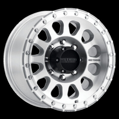 Method MR315 17x8.5 +25mm Offset 8x6.5 130.81mm CB Machined Wheel - Gloss Black Lip