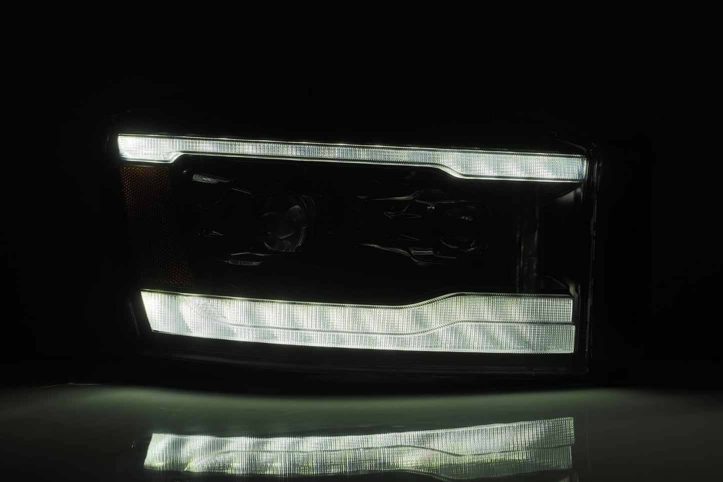 2006-2008 Dodge Ram Alpharex Luxx Headlights