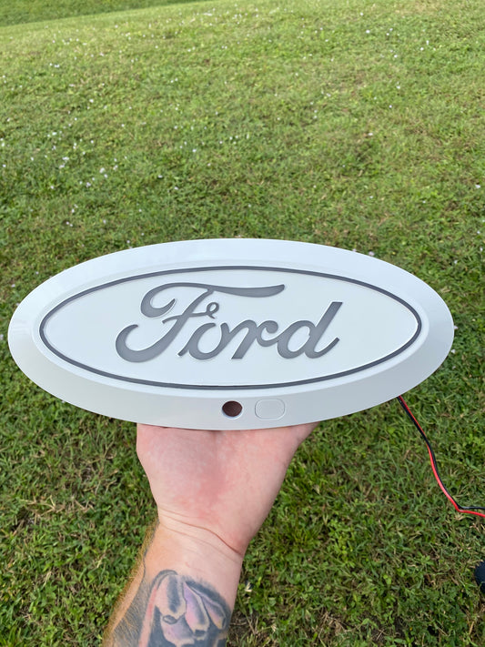 2020-2022 Light Up Ford Superduty Front Badge