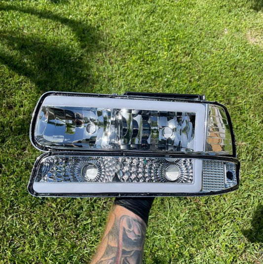 1999-2002 Chevy Silverado Bar Style Headlights