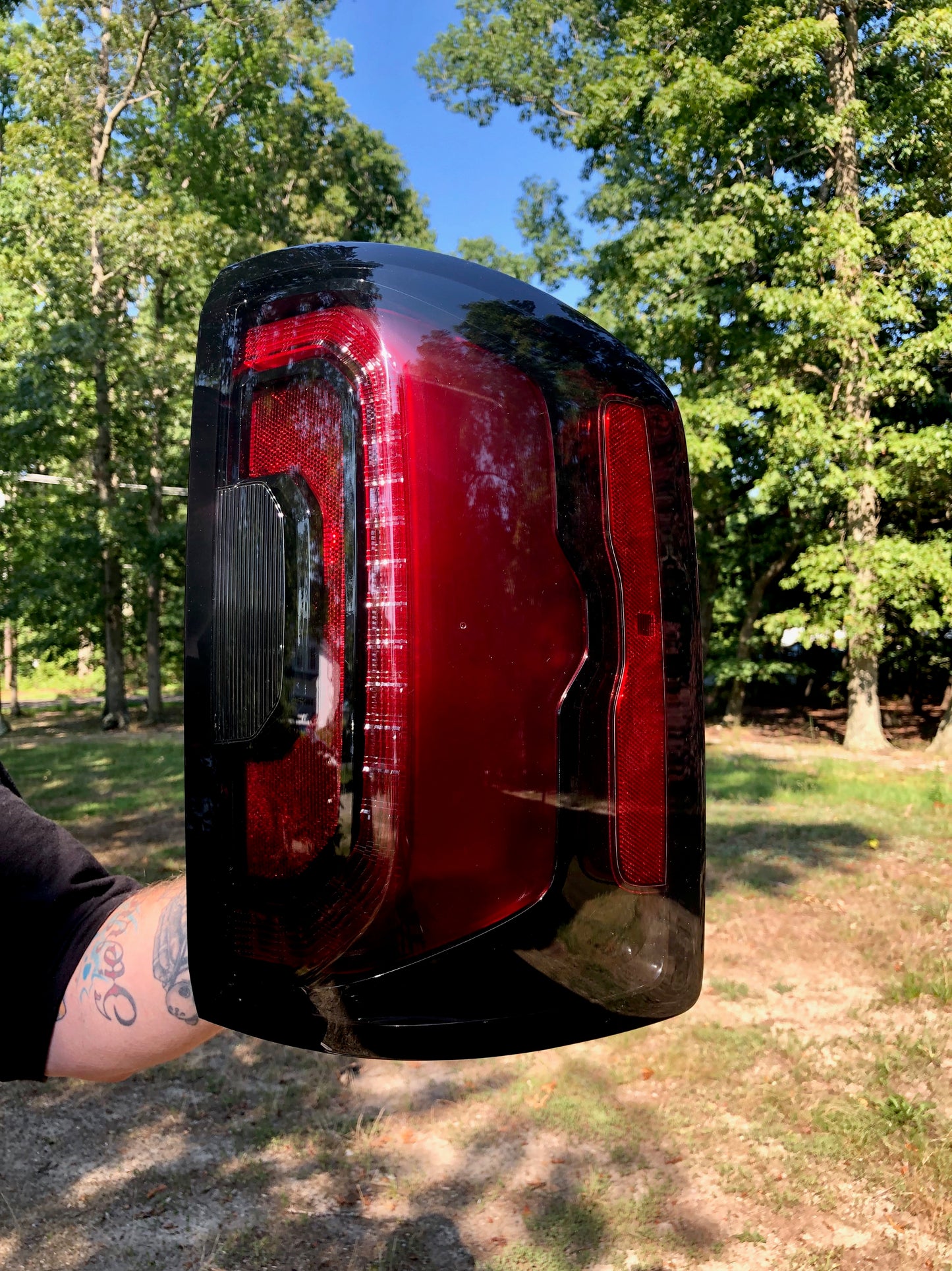 2016-2018 Gmc Sierra Denali Painted Tail Lights