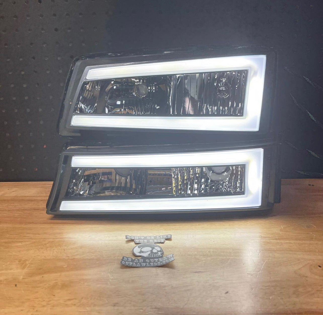 2003-2006 Chevy Cat Eye C Bar Headlights