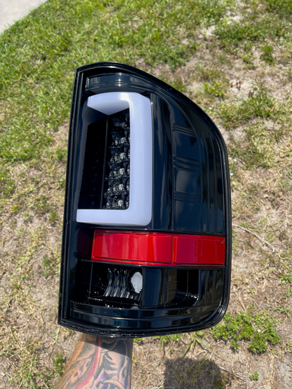 2007-2013 Chevy Silverado Bar Style Tail Lights