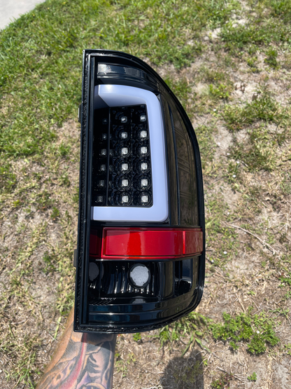 2007-2013 Chevy Silverado Bar Style Tail Lights