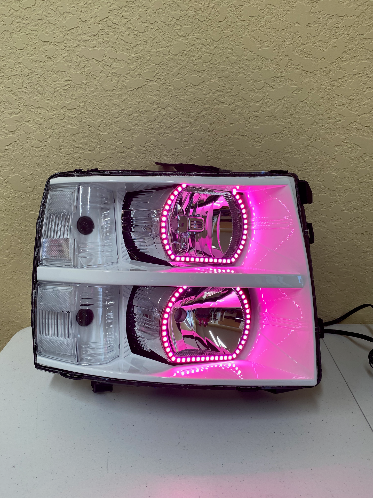 2007-2013 Chevy Silverado Headlights