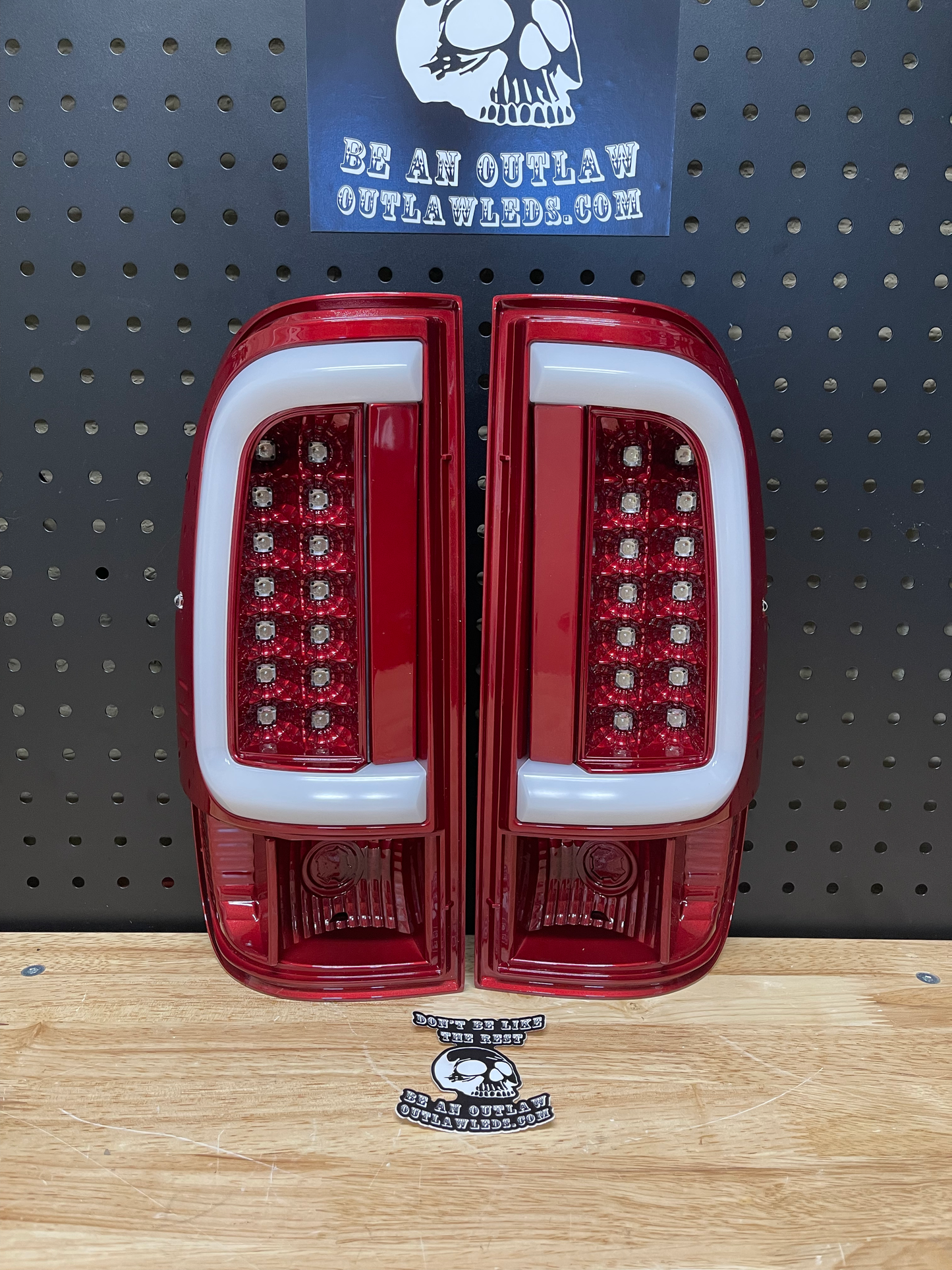 1999-2007 Ford Superduty Recon Painted Tail Lights