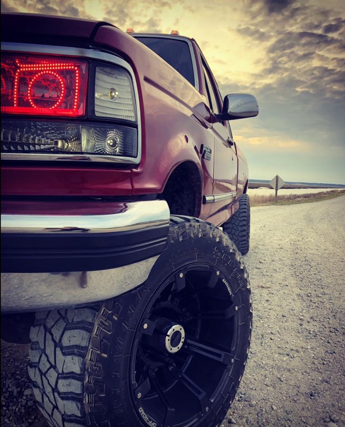 1992-1997 Obs Ford Square Circle Halo Build